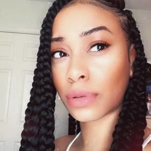 Meet your Posher, Jonae